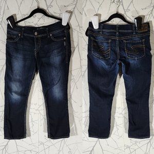 Silver Suki Dark Wash Low Rise Capri Jeans